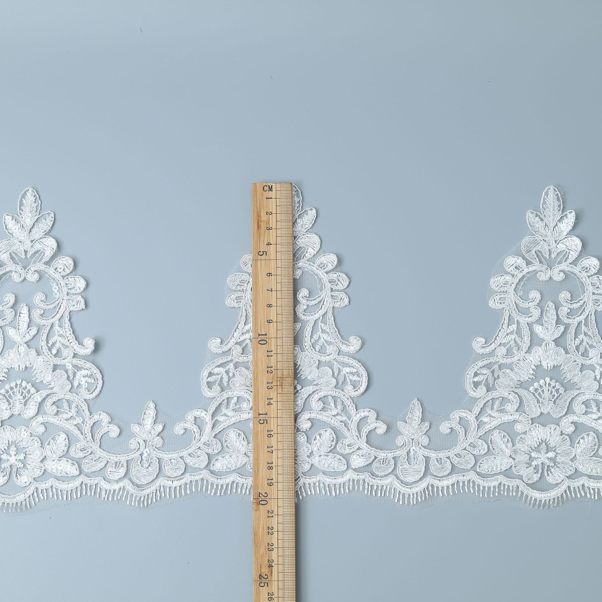 Кружево для ресниц Автомобильная кость Кружево Кружево Прозрачная деталь Одежда Подол Декоративное кружево 21 см White/transparent film/21CM